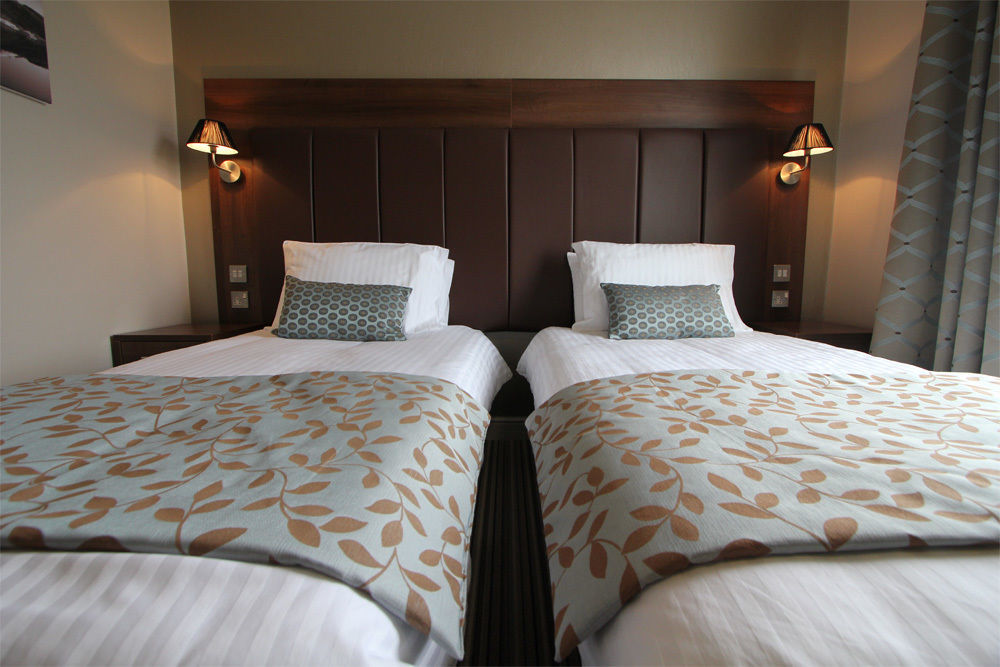 Twin Oaks Hotel Chesterfield Ngoại thất bức ảnh