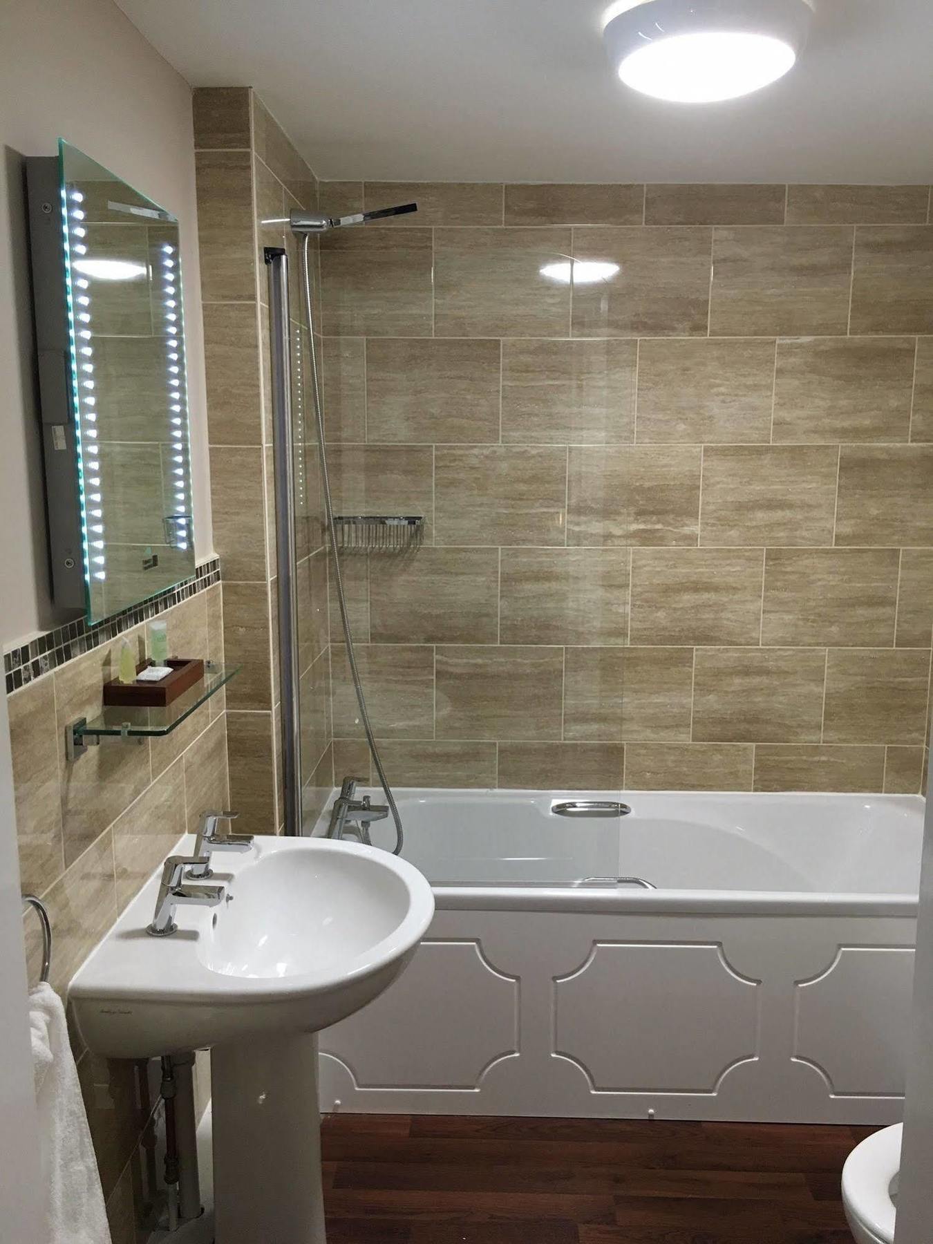 Twin Oaks Hotel Chesterfield Ngoại thất bức ảnh